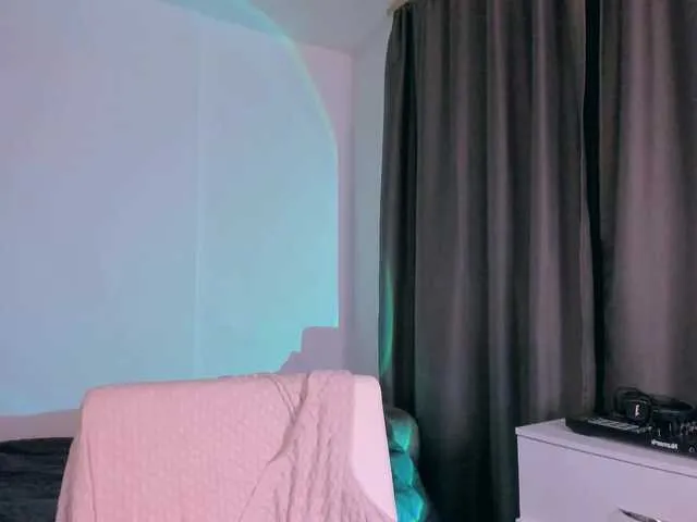 Live sex webcam photo for ATOMICKETCHUP #291169423