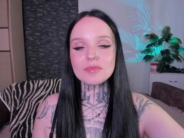 Live sex webcam photo for ATOMICKETCHUP #291791028