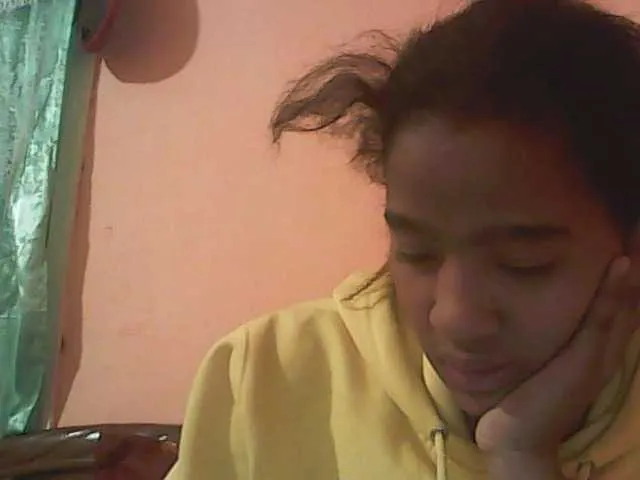 Live sex webcam photo for AXXIHOT #274385034