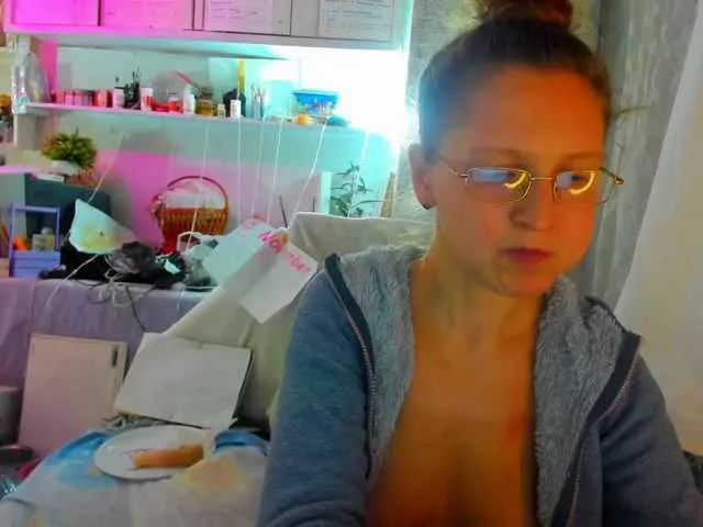 Live sex webcam photo for AZavisimost #272318940