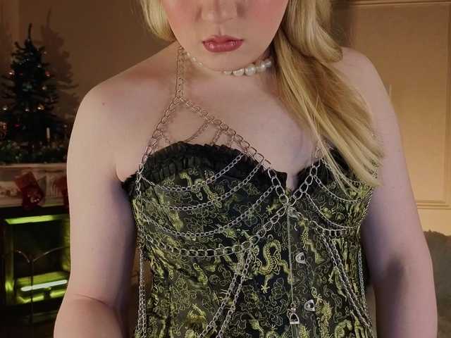 Live sex webcam photo for Aaron1spice #292478565