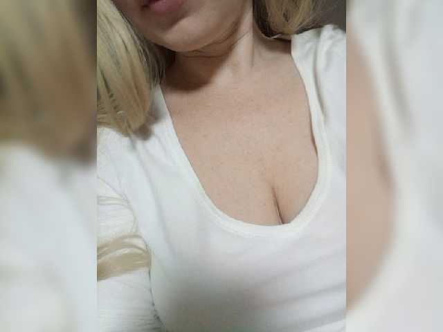 Live sex webcam photo for Abbi2017 #273103094