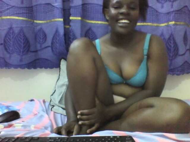 Live sex webcam photo for Abby-DM #271960635