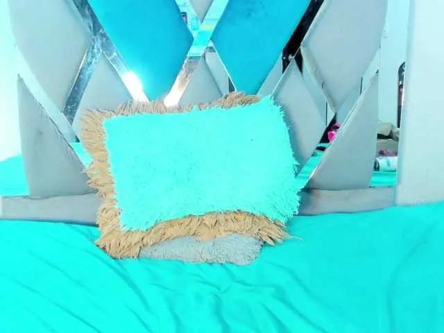 Live sex webcam photo for Abby-Jackssonn #276384989