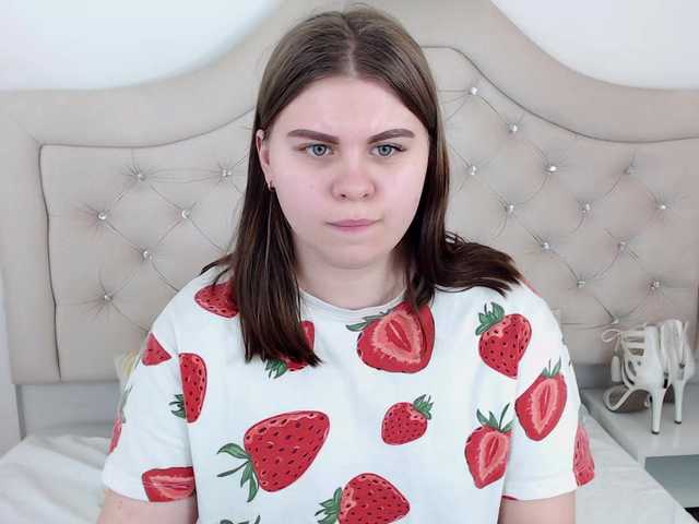 Live sex webcam photo for AbbyAngel #277522373