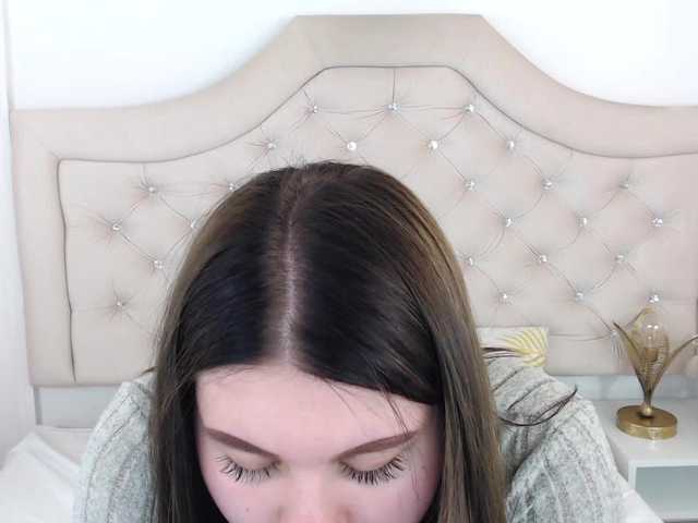 Live sex webcam photo for AbbyAngel #277906276