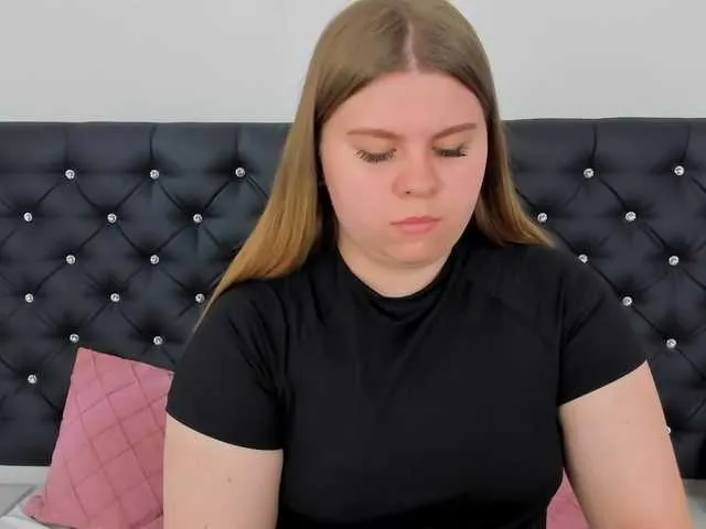 Live sex webcam photo for AbbyAngel #291527392