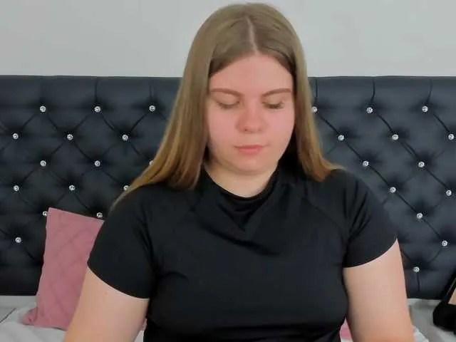 Live sex webcam photo for AbbyAngel #291563278