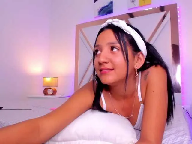 Live sex webcam photo for AbbyCooper #271755707