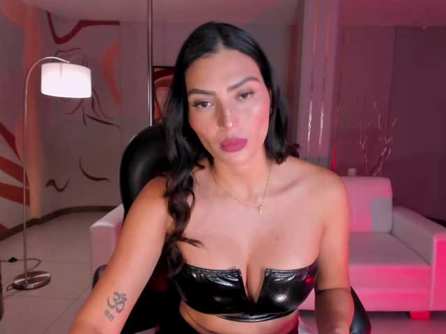 Live sex webcam photo for AbbyDalton #289373134