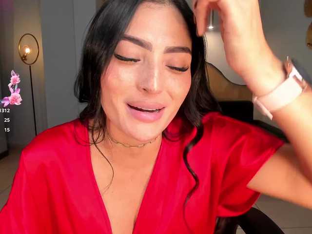 Live sex webcam photo for AbbyDalton #292179621