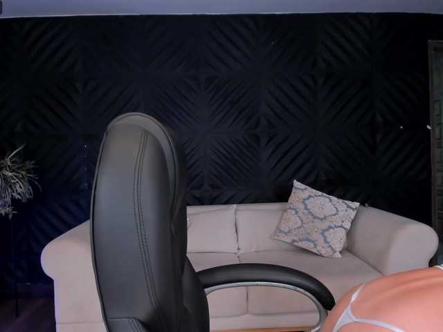 Live sex webcam photo for AbbyRogers #276027824