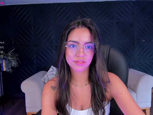 Live sex webcam photo for AbbyRogers #276030005