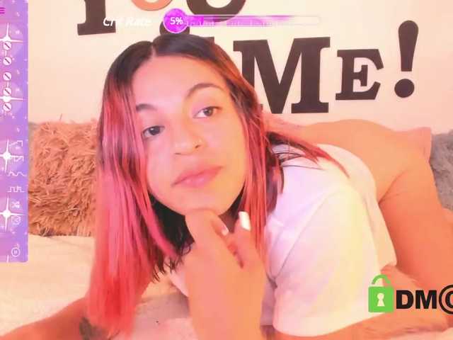 Live sex webcam photo for AbbySaphir #288053765