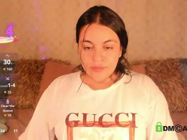 Live sex webcam photo for AbbySaphir #291639503