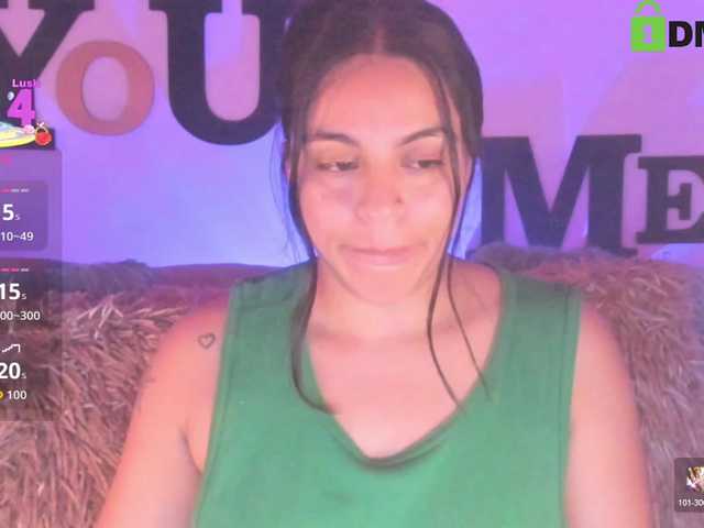 Live sex webcam photo for AbbySaphir #292140835