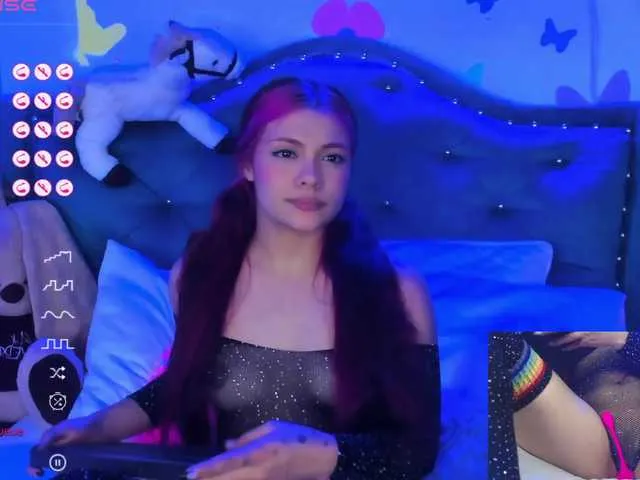 Live sex webcam photo for AbbySimons #277488317