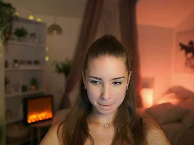 Live sex webcam photo for AbellaDanger9 #276334603