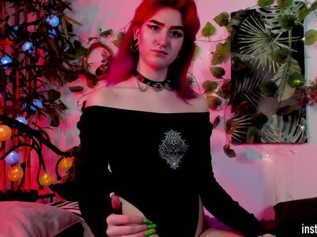 Live sex webcam photo for Abelle-Purpul #271976651