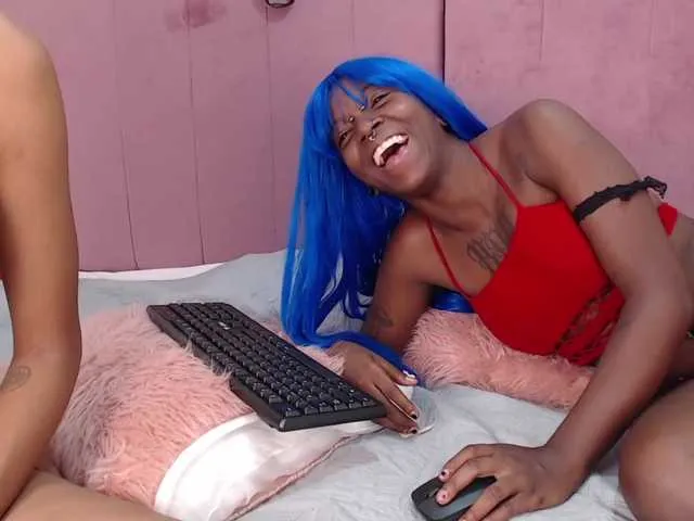 Live sex webcam photo for AbieBiker #274007458