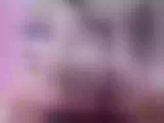 Live sex webcam photo for Abiee-69 #276493302