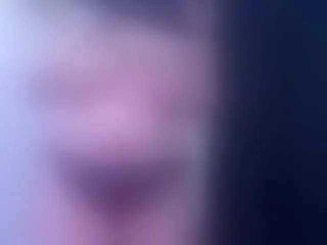 Live sex webcam photo for Abigail-jhons #293226787