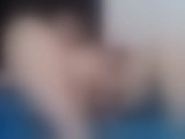 Live sex webcam photo for Abigail-jhons #293640873
