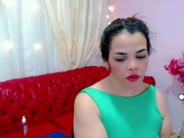 Live sex webcam photo for AbrilBeltran #275896719