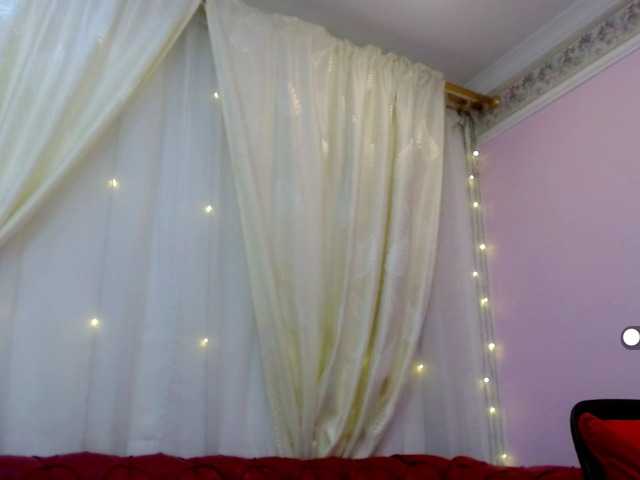 Live sex webcam photo for AbrilBeltran #275953474