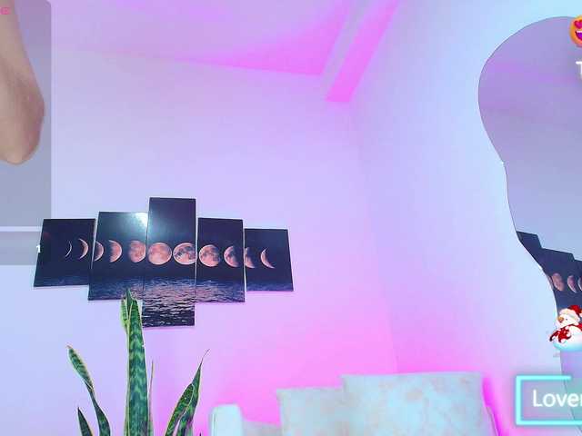 Live sex webcam photo for AbrilZannetii #290764471