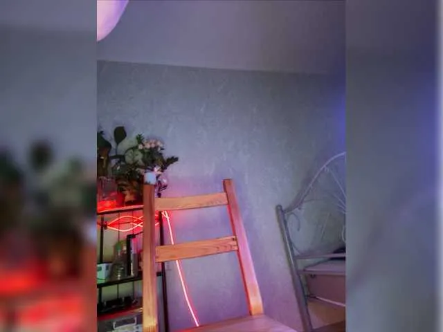 Live sex webcam photo for AbsintheGirl #277819691