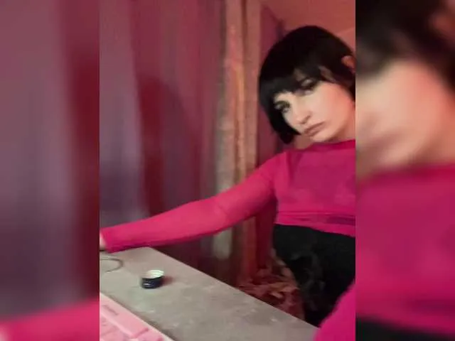 Live sex webcam photo for AbsintheGirl #290923651
