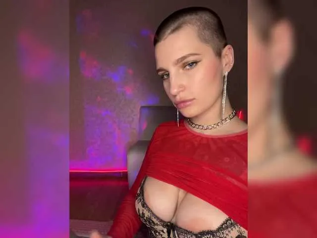 Live sex webcam photo for AbsintheGirl #293284668