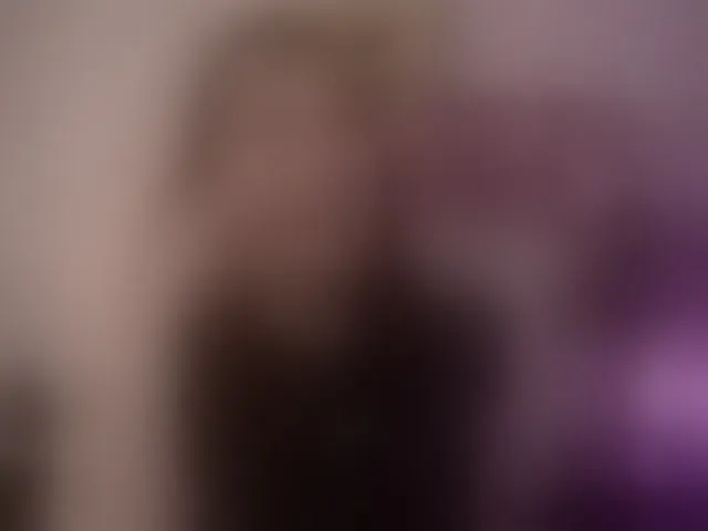 Live sex webcam photo for Ada-andDamian #292659594