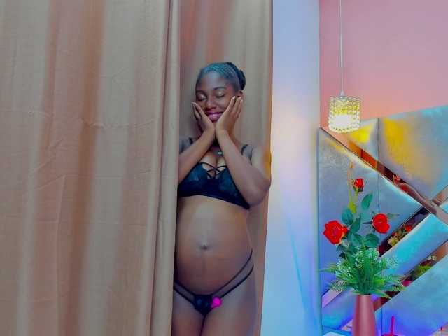 Live sex webcam photo for AdaLeninson #273033184