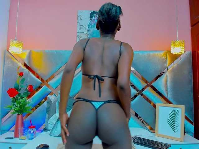 Live sex webcam photo for AdaLeninson #273046972