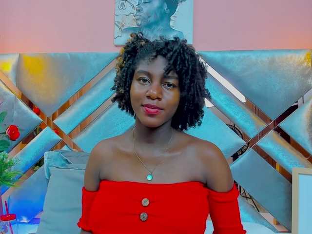 Live sex webcam photo for AdaLeninson #273069668