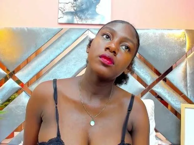Live sex webcam photo for AdaLeninson #273567587