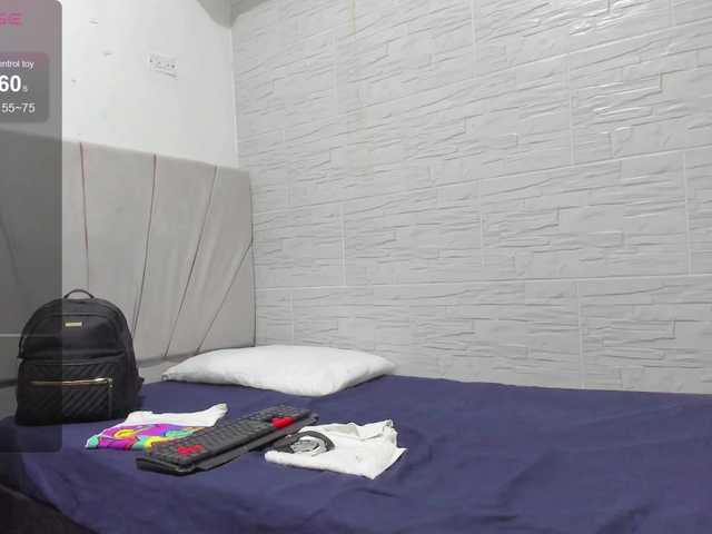 Live sex webcam photo for Adara--23 #278277427
