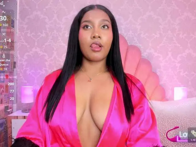 Live sex webcam photo for AdaraMills #292139315