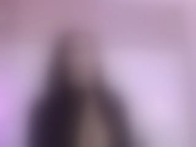 Live sex webcam photo for AdaraMills #293197067