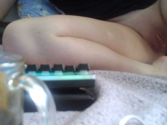 Live sex webcam photo for Adda-4 #274409912