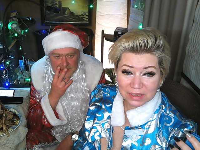Live sex webcam photo for Addams-Family #271856491