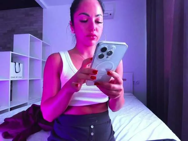 Live sex webcam photo for AddictedSabi #291971641