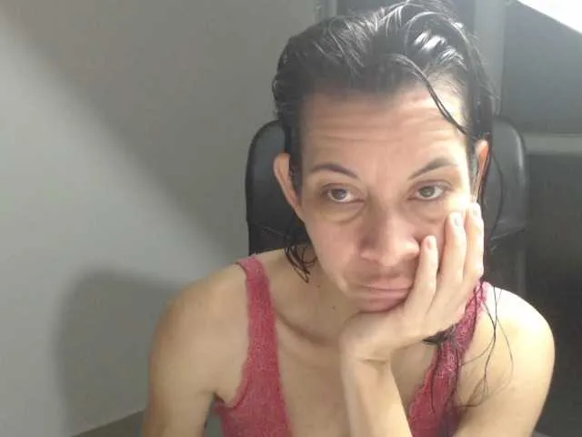 Live sex webcam photo for AddisonLove #273010178