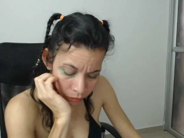 Live sex webcam photo for AddisonLove #273116856