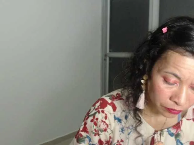 Live sex webcam photo for AddisonLove #273257855