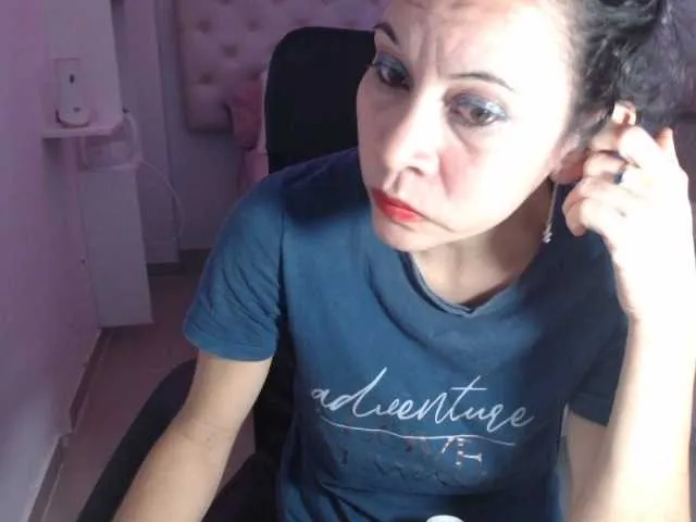 Live sex webcam photo for AddisonLove #273624569