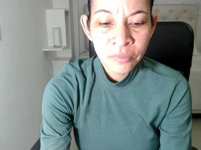 Live sex webcam photo for AddisonLove #273985712