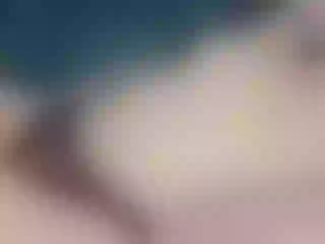 Live sex webcam photo for AdelaKouch #271835044
